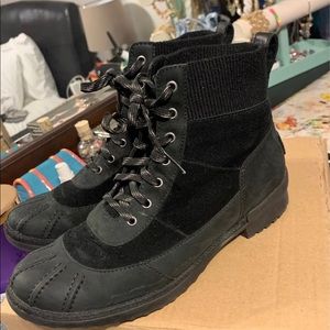 Ugg’s Australian rain boots